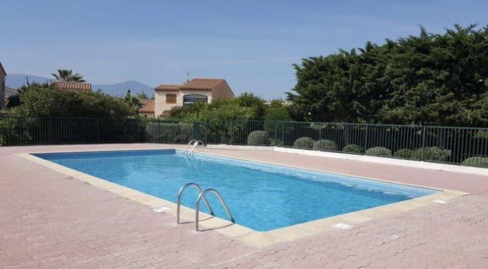 Superbe Appartement T2 En Residence Avec Piscine Saint-Cyprien  Exterior foto